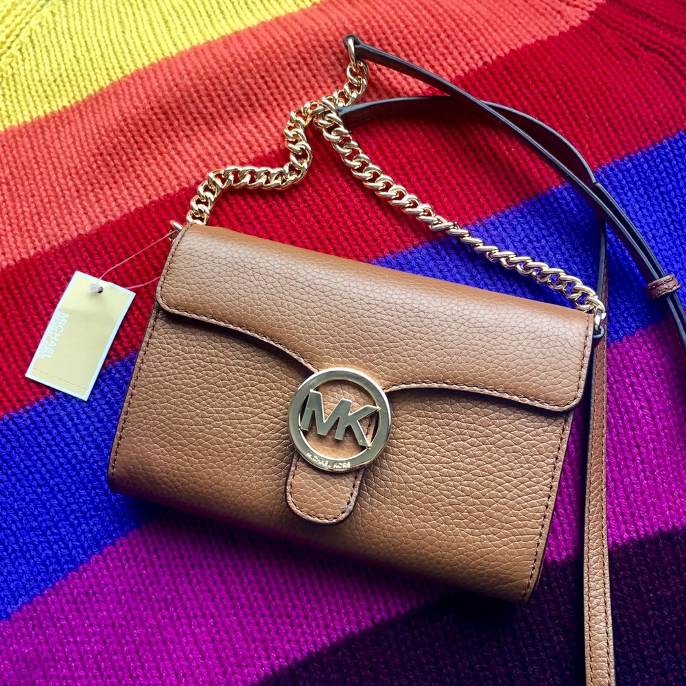 NWT! Michael Kors Vanna Large Phone Crossbody